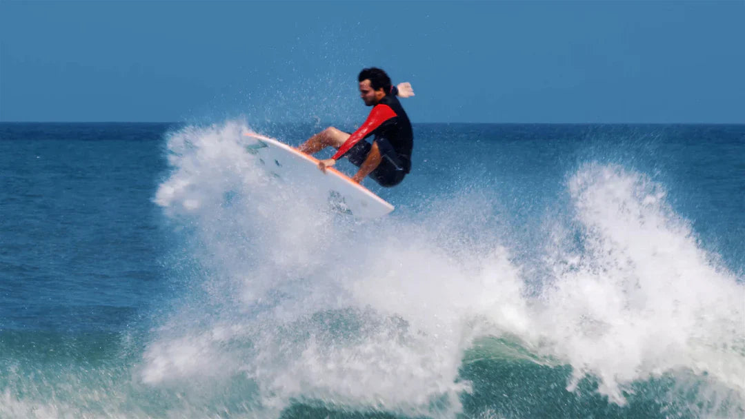 RAW SESSION: Dumpster Diver 2 (Rolo) – Channel Islands Surfboards Australia